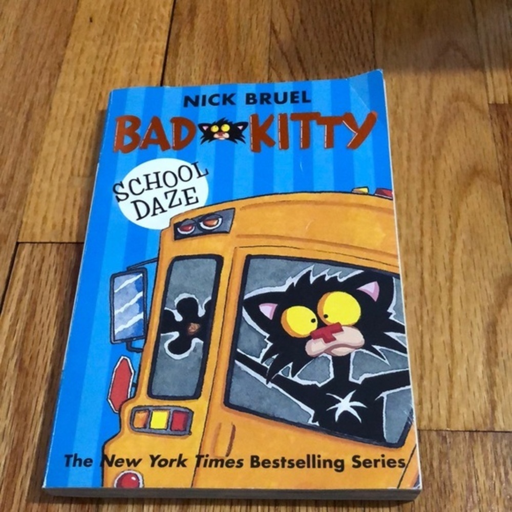 Bad Kitty School Daze‎ softcover book